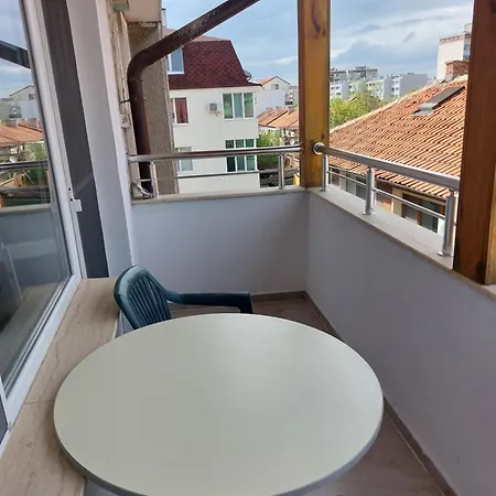 Affittacamere за гости West 3*