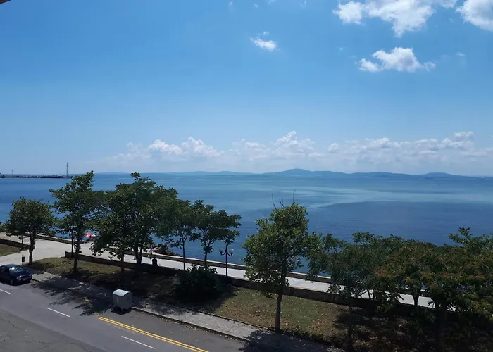 за гости West بيت ضيافة