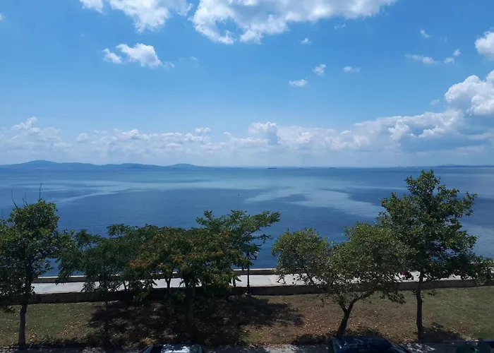 Casa de hóspedes за гости West