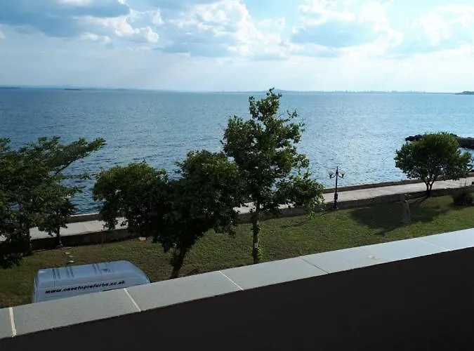 Casa de hóspedes за гости West Pomorie