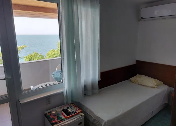 Casa de hóspedes за гости West Pomorie